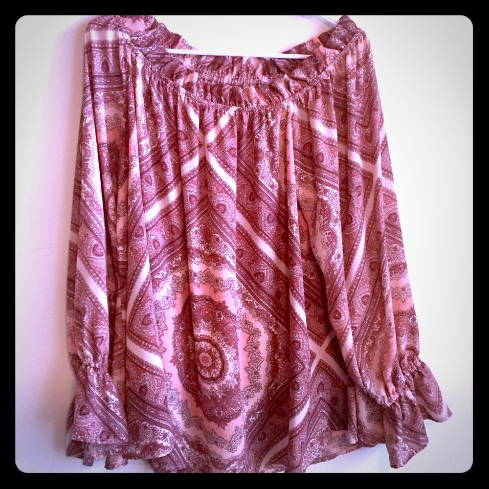 Ladies off-the-shoulder blouse